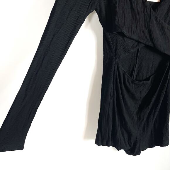 Superdown Ayla Cut Out Romper Black Ribbed Long Sleeve V-Neck Jersey Sz L - Picture 11 of 15